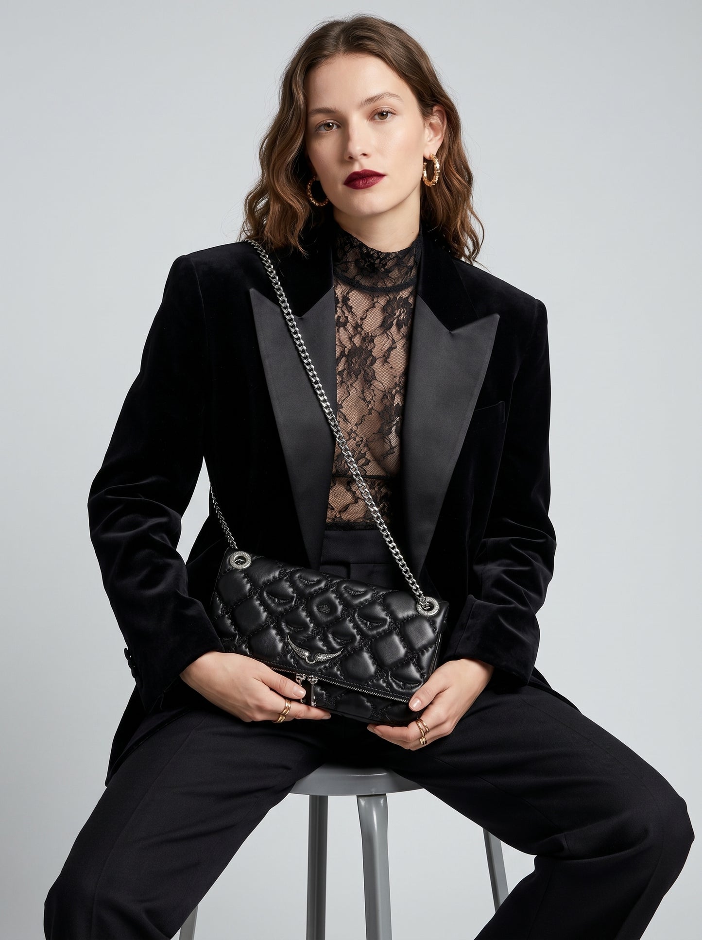 Aura black